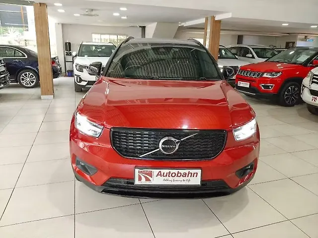 Used Volvo XC40 D4 R-Design in Bangalore