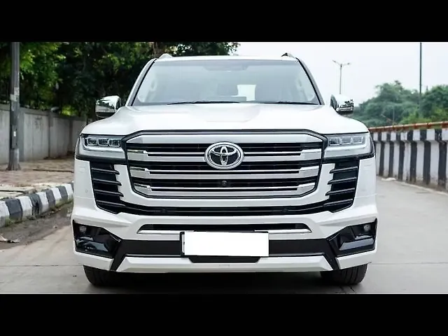 Used 2023 Toyota Land Cruiser ZX Diesel [2023-2025] for sale in
