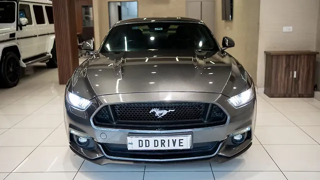 Second Hand Ford Mustang GT Fastback 5.0L v8 in Delhi Second Hand Ford Mustang GT Fastback 5.0L v8 in Delhi