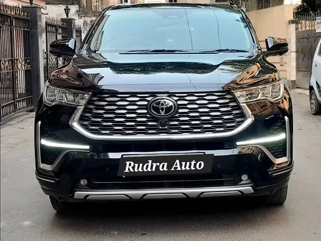 Used 2023 Toyota Innova Hycross ZX Hybrid (Electric + Petrol