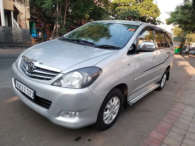 Used 2011 Toyota Innova [2009-2012] 2.5 VX 8 STR BS-IV for sale in ...