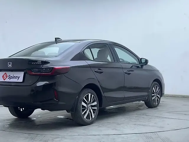 Used 2022 Honda City 4th Generation VX CVT Petrol for sale in