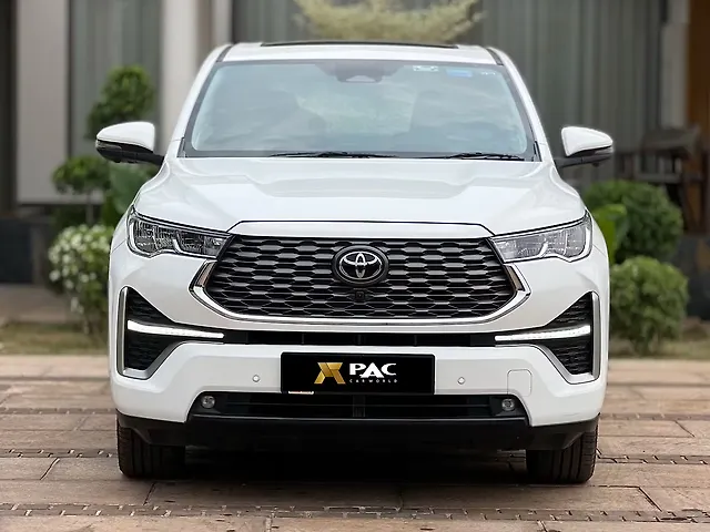 Used 2024 Toyota Innova Hycross ZX (O) Hybrid (Electric + Petrol