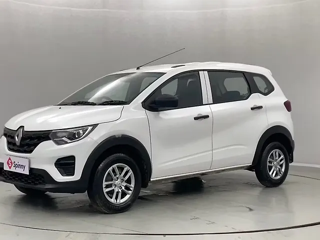 Used 2020 Mahindra XUV300 [2019-2024] W8 1.2 Petrol for sale in