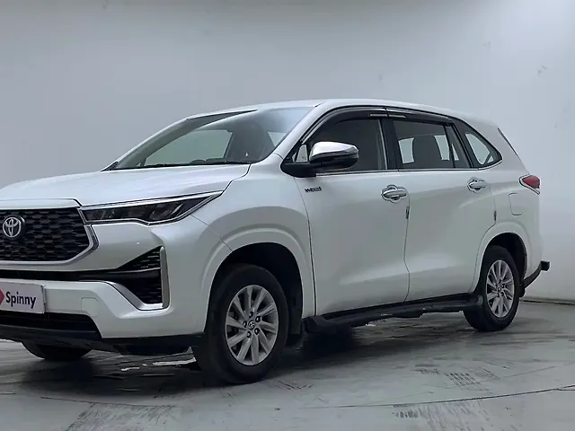Used 2025 Toyota Innova Hycross ZX Hybrid (Electric + Petrol