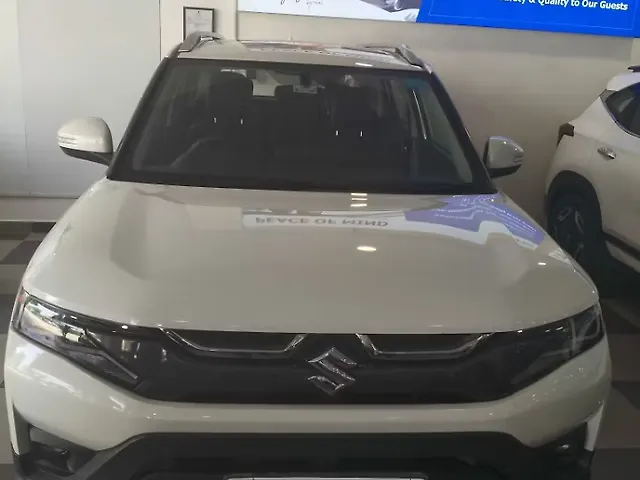 Used 2024 Maruti Brezza ZXi AT [2023-2025] for sale in Chandigarh