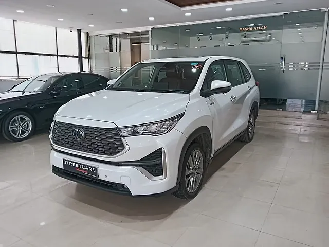 Used 2023 Toyota Innova Hycross ZX (O) Hybrid (Electric + Petrol