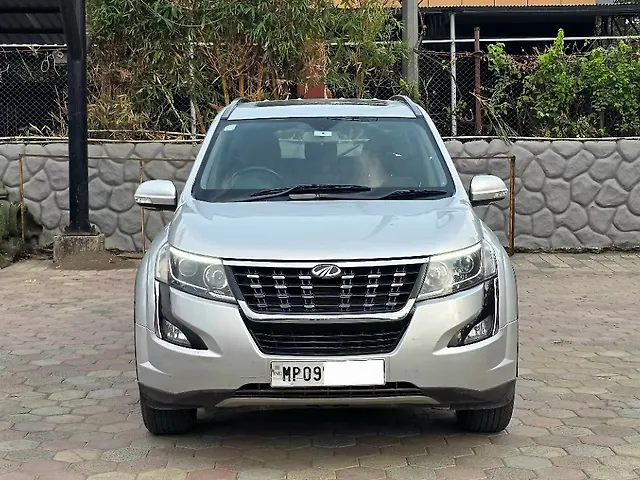 Second Hand Mahindra XUV500 W9 [2018-2020] in Indore
