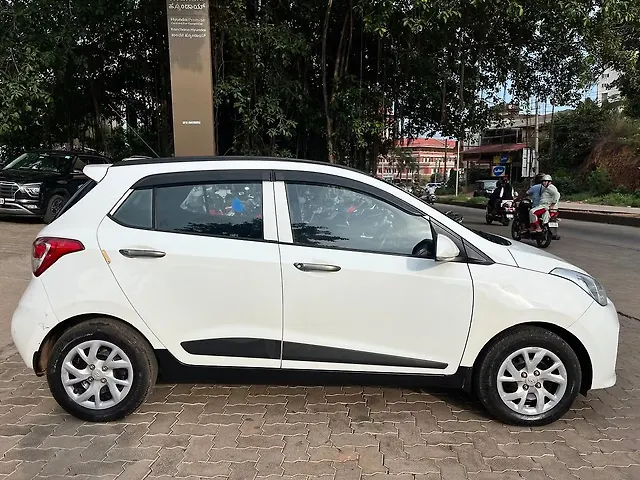 Second Hand Hyundai Grand i10 Sportz 1.2 Kappa VTVT [2017-2020] in Mangalore