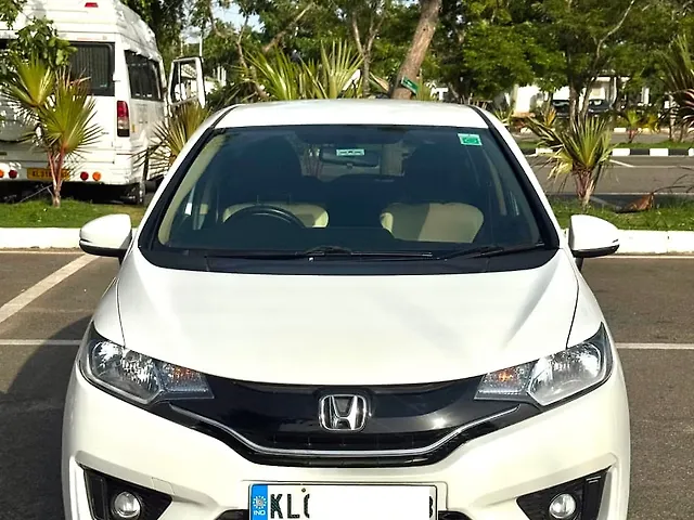 Second Hand Honda Jazz [2015-2018] V Petrol in Thiruvananthapuram