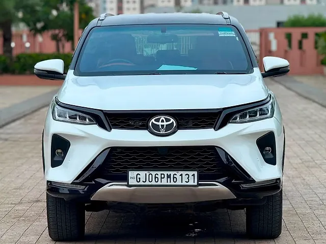 Second Hand Toyota Fortuner Legender 4X2 2WD Diesel Turbo Automatic Dual Tone in Surat Second Hand Toyota Fortuner Legender 4X2 2WD Diesel Turbo Automatic Dual Tone in Surat