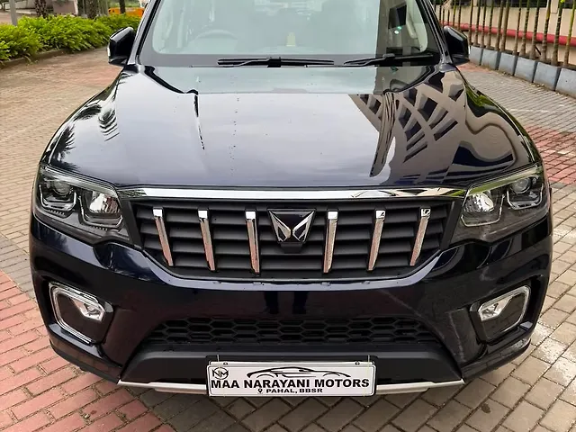 Second Hand Mahindra Scorpio N Z8 2WD Diesel 2.0L Turbo Automatic 7 STR in Bhubaneswar