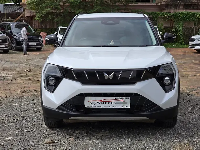 Second Hand Mahindra XUV 3XO AX5L Petrol 1.2L Turbo Automatic (TC) in Mumbai Second Hand Mahindra XUV 3XO AX5L Petrol 1.2L Turbo Automatic (TC) in Mumbai