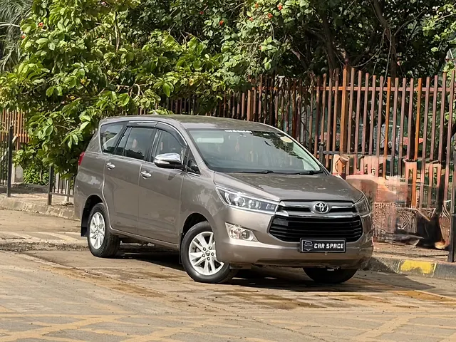 Used 2017 Toyota Innova Crysta [2016-2020] 2.8 ZX AT 7 STR [2016