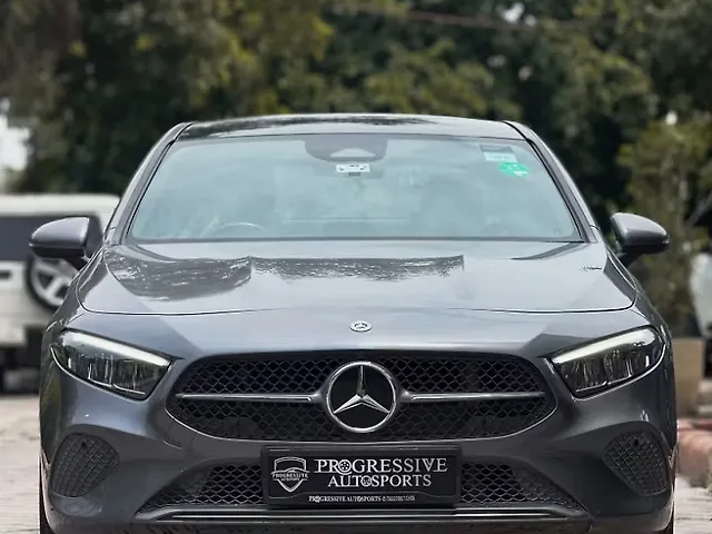 Second Hand Mercedes-Benz A-Class Limousine 200 in Delhi Second Hand Mercedes-Benz A-Class Limousine 200 in Delhi