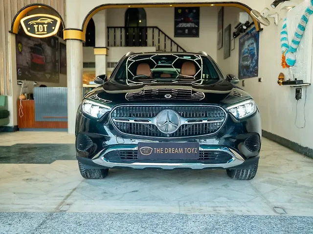 Second Hand Mercedes-Benz GLC 300 4MATIC in Delhi