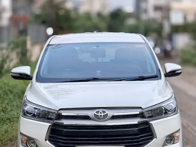 Second Hand Toyota Innova Crysta [2016-2020] 2.4 V Diesel in Nashik