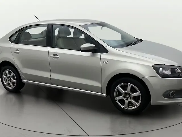 Volkswagen Vento Highline Petrol AT