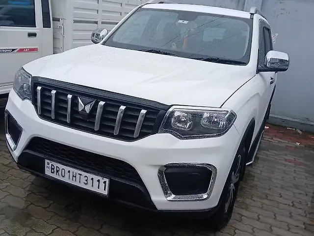 Mahindra Scorpio N Z2 2WD Diesel 2.2L Turbo Manual 7 STR (ESP)