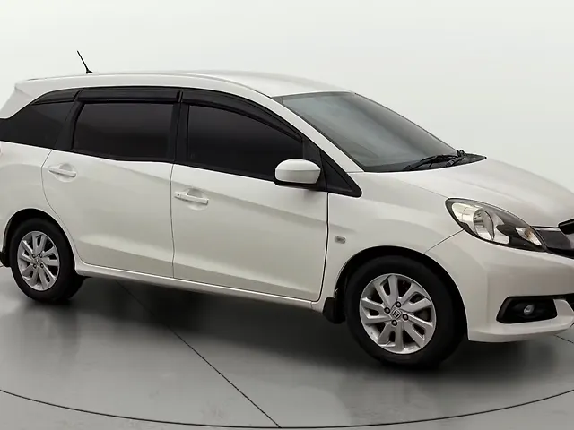 Honda Mobilio V Petrol