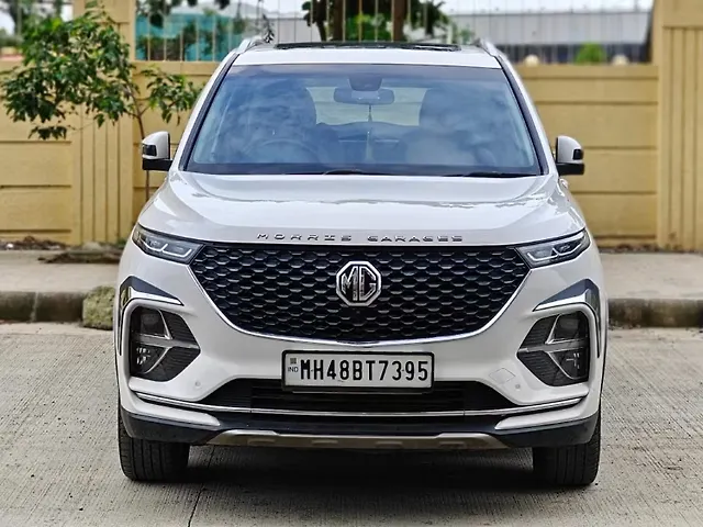 MG Hector Plus Sharp 1.5 DCT Petrol