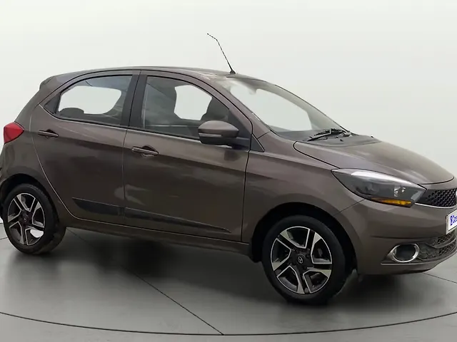Tata Tiago Revotron XZ Tata Tiago Revotron XZ