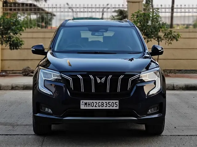Mahindra Old Generation XUV700 AX 7 Diesel AT 7 STR [2023-2024]