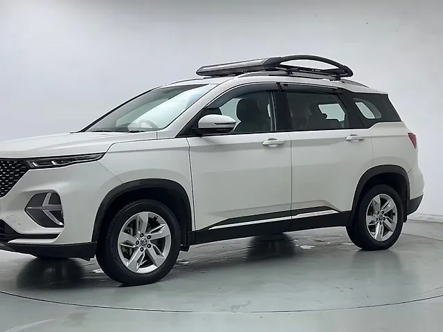 MG Hector Plus Super 1.5 Petrol Turbo Hybrid MT 7-STR