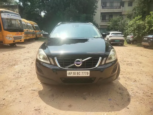 Used Volvo XC60 Kinetic D3 in Hyderabad