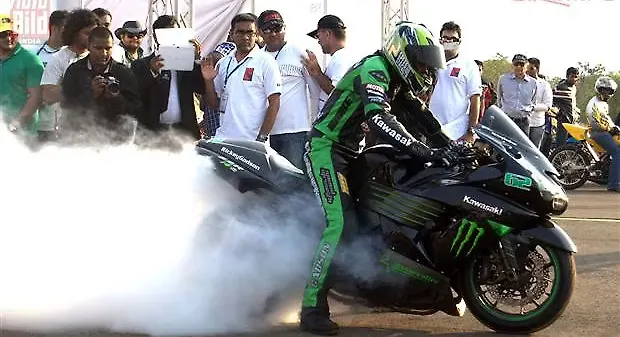 Drag racing in India comes of age with The Valley Run 2013 Drag racing in India comes of age with The Valley Run 2013