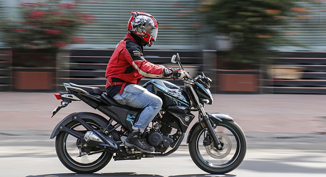 yamaha fz v2 helmets