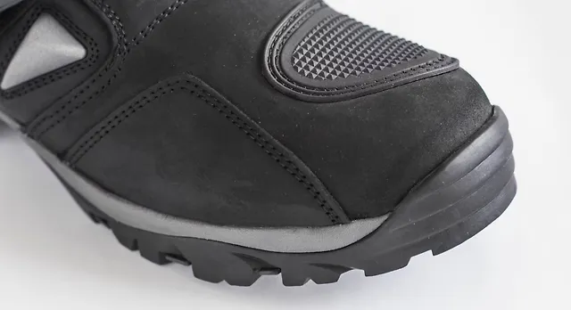 Forma Adventure Boots Review â Introduction - Bikewale