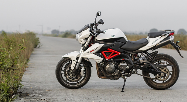 Benelli TNT 600i ABS First Ride Review - BikeWale