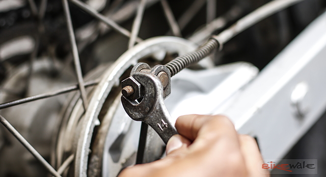 How to adjust the drum brakes on your two-wheeler | Maintenance Tips ...