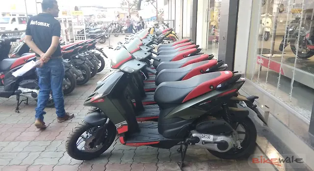 Aprilia SR150 gets a new colour Aprilia SR150 gets a new colour