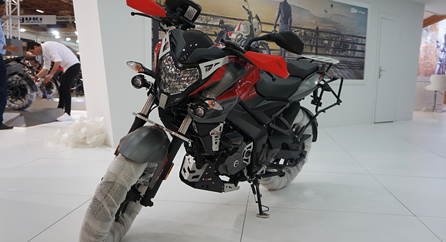 pulsar ns 200 adventure