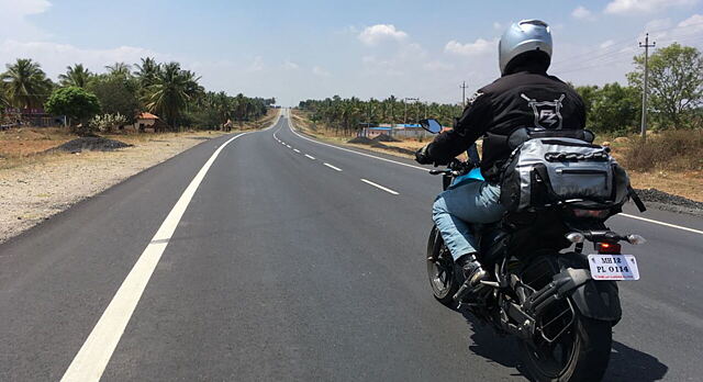 saddle bag for fz25