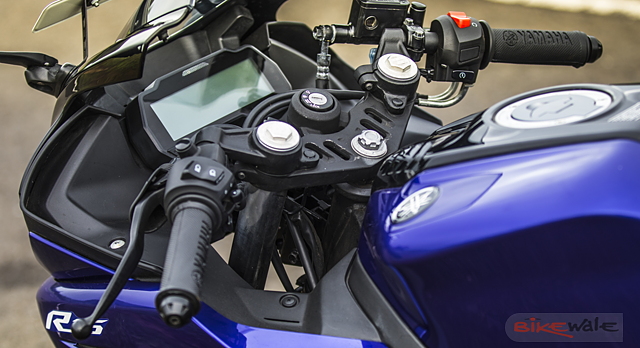 r15 v3 handlebar price