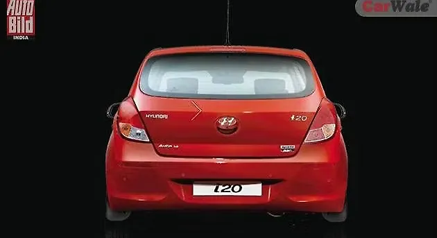 Discontinued Hyundai i20 [2012-2014] Price, Images, Colours & Reviews ...