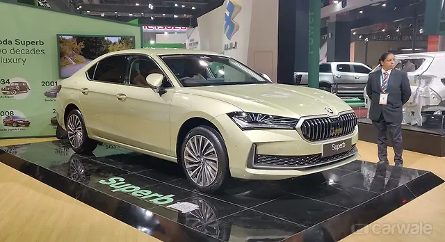 Skoda New Superb Right Front Three Quarter