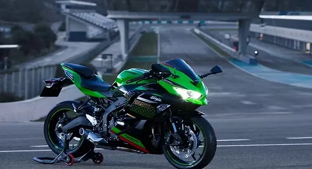 Kawasaki Ninja Zx 25r Image Gallery Bikewale Kawasaki Ninja Zx 25r Image Gallery Bikewale