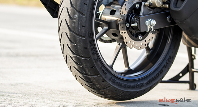 hornet rear tyre price