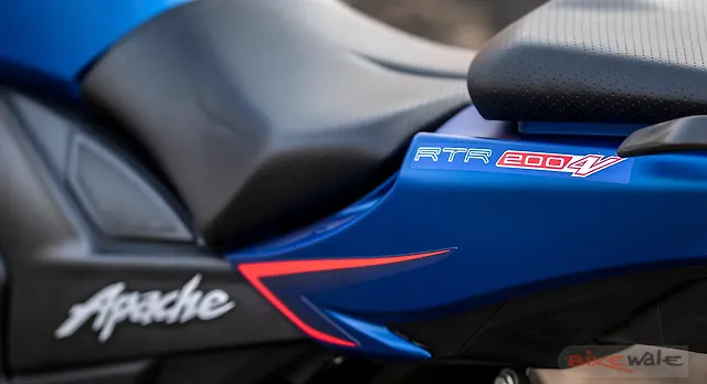 rtr 200 seat cover