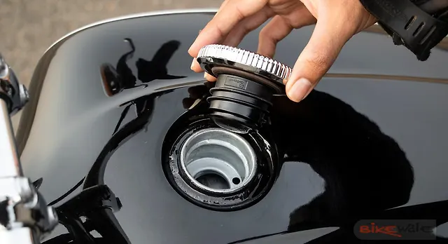 bmw r18 fuel tank