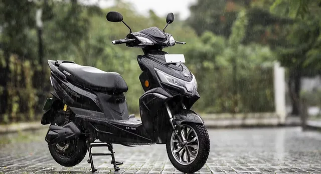 okinawa praise lead acid battery price