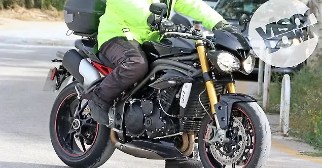 Production ready 2016 Triumph Speed Triple R spotted - BikeWale