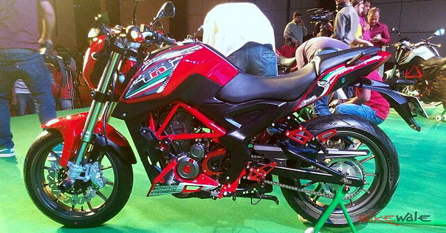 Benelli TNT 25 Photo Gallery - BikeWale