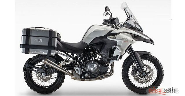 300cc adventure motorcycle