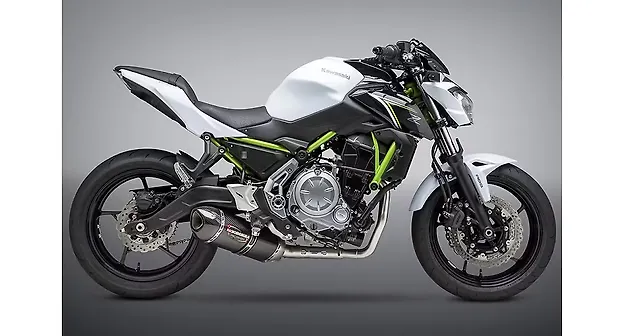 Kawasaki-Ninja-650-Action-