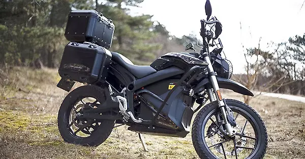 Zero-Motorcycles-DSR-Black-